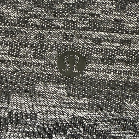 Lululemon Rest Less Pullover Size 6 Heathered Black Gray Jacquard Textured - Picture 5 of 9